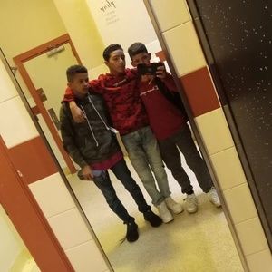 Meet your Posher, Roberto